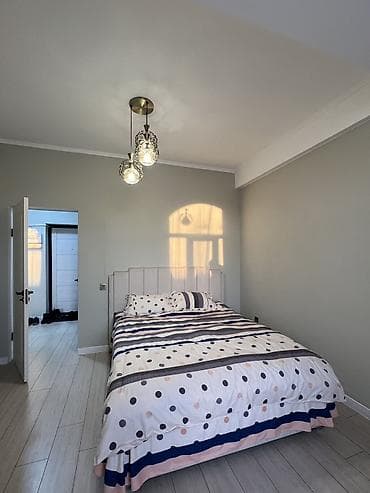 Кыймылсыз мүлк: 2 бөлмө, Менчик ээси, Чогуу жашоосу жок, Толугу менен эмереги бар — 3