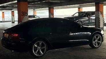бампера на ауди: Audi A5: 2011 г., 2 л, Автомат, Бензин, Лифтбек — 5