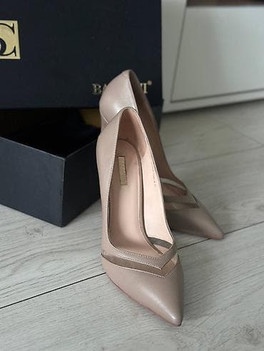 Женская обувь: Продаю счастливые туфли невесты, размер 37 Одевались 2 раза - на — 2