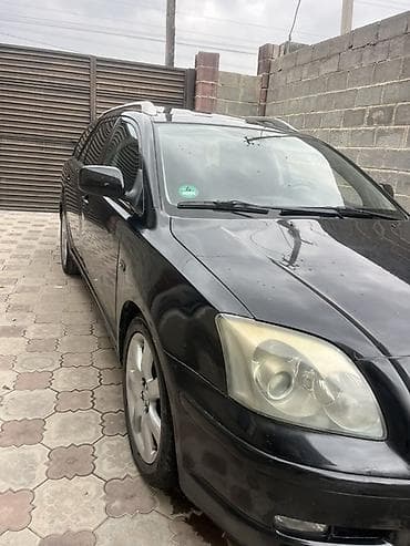 Toyota Avensis: 2003 г., 2 л, Механика, Бензин, Универсал