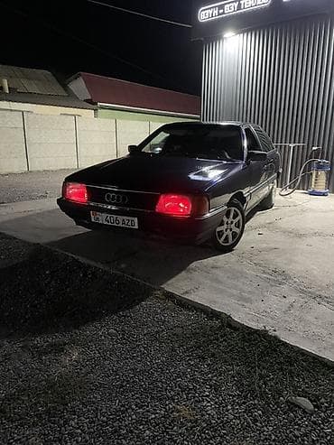 ключи машины: Audi 100: 1990 г., 1.8 л, Механика, Бензин, Седан — 6