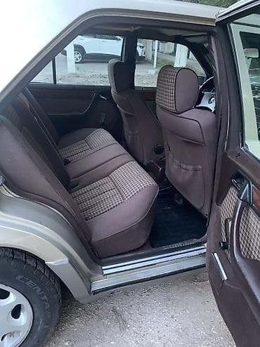 devo lasetti: Mercedes-Benz W124: 1991 г., 2.3 л, Механика, Бензин, Седан — 8