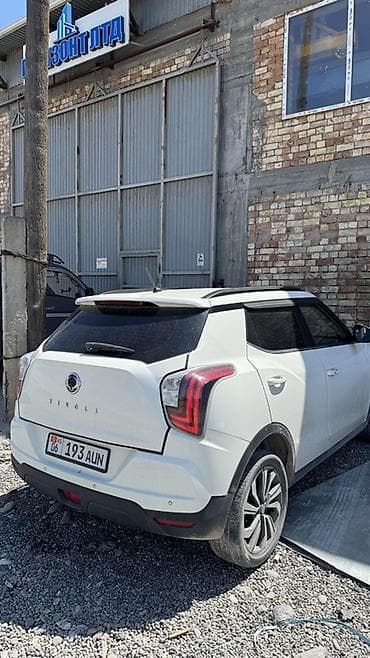 7 ка: Ssangyong Tivoli: 2020 г., 1.6 л, Автомат, Дизель, Кроссовер — 1