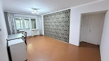 Квартиры: 2 комнаты, 48 м², 104 серия, 2 этаж, Косметический ремонт — 6