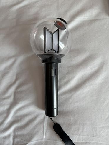 Аксессуарлар: Официальный светящийся бонг (light stick) BTS ARMY Bomb с коробкой. - — 2