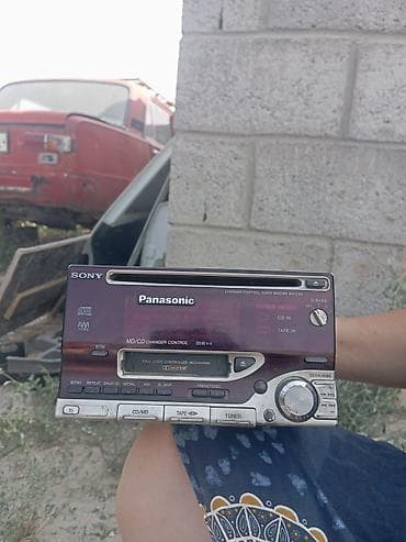 авто толщиномер: Автомагнитола Sony WX-C40 (двухдиновая) Описание и функции: - — 1