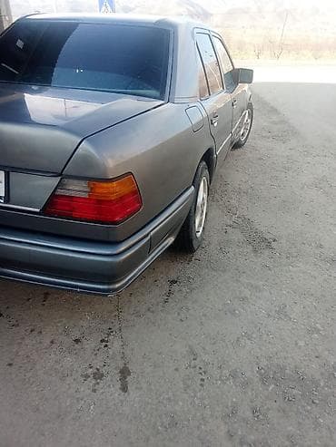 бамперы 124: Mercedes-Benz W124: 1986 г., Седан — 9