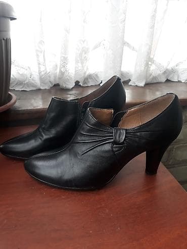 second hend: Продаю кожаные туфли фирмы Клотильда. CLoTILDe. 800 сом. 35 размер. В — 4