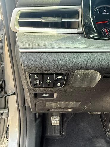 lada 2105: Kia K5: 2022 г., 2 л, Автомат, Газ, Седан — 10