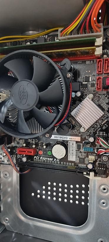 меняю на пк: Компьютер, ядер - 4, Для несложных задач, Б/у, Intel Core i7, Встроенная видеокарта, SSD — 2