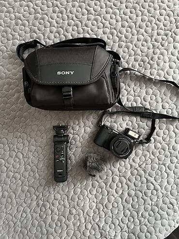 очки с камерой и микрофоном: Продаю новый Комплект для фото/видеосъёмки Sony ZV‑E10 4K Состав: - — 1