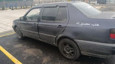 обмен нексия 1: Volkswagen Vento: 1992 г., 1.8 л, Механика, Бензин, Седан — 5