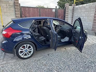 Ford Focus: 2013 г., 1.6 л, Бензин, Хетчбек — 7
