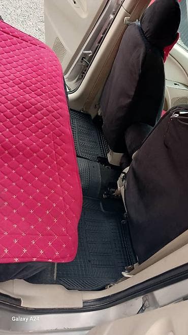 crown 2002: Mitsubishi Colt: 2004 г., Вариатор, Хэтчбэк — 8