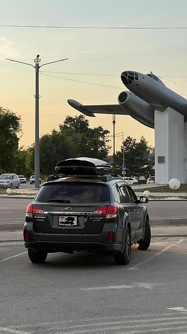 спринт бортовой: Subaru Outback: 2010 г., 2.5 л, Автомат, Бензин, Универсал — 2