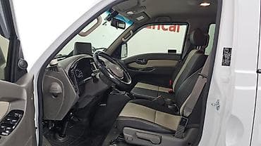 Продажа авто: Hyundai Porter: 2024 г., 2.5 л, Автомат, Газ, Пикап — 2