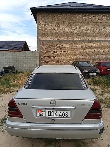 Mercedes-Benz C-Class: 1994 г., Седан — 3