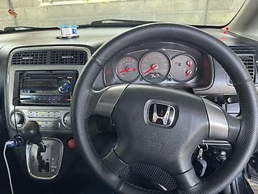 Транспорт: Honda Stream: 2003 г., 2 л, Автомат, Бензин, Минивэн — 7