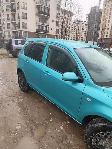 colf 2: Mazda Demio: 2002 г., 1.3 л, Автомат, Бензин, Хэтчбэк — 4