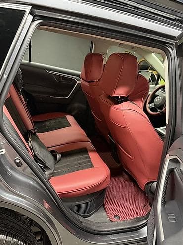равон 2017: Toyota RAV4: 2022 г., 2.5 л, Вариатор, Гибрид, Кроссовер — 5