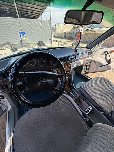 мерседес бенз с: Mercedes-Benz W124: 1990 г., 0.2 л, Автомат, Бензин, Седан — 3