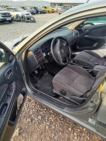 тойота авенсис хетчбек: Toyota Avensis: 2002 г., 1.8 л, Ручные, Бензин, Лифтбек — 6