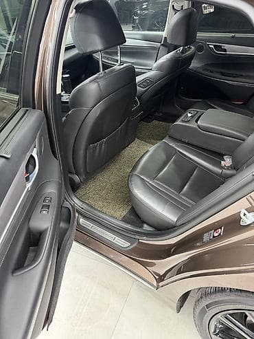 geely galaxy e5: Hyundai Grandeur: 2019 г., 2.4 л, Автомат, Бензин, Седан — 9