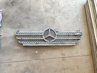 Решетка на Mercedes sprinter, б/у, оригинал — 1