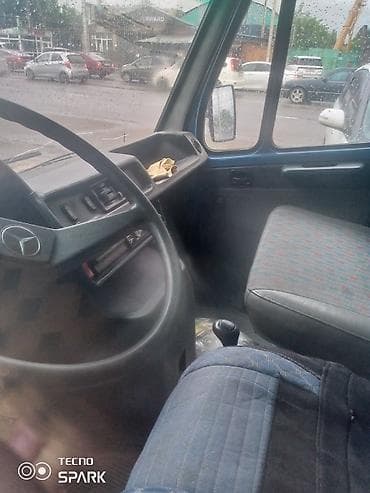 rover sd: Легкий грузовик, Mercedes-Benz — 6