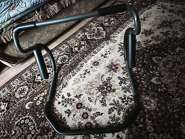 Спортивные сумки: Продается тренажер для пресса (аб-роллер), предназначенный для — 3