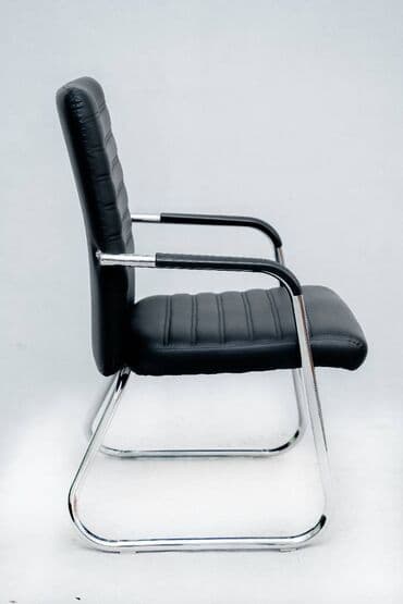 столы стулья офисные: Стулья для клиентов и для конферец зала очень удобные и прочные — 1