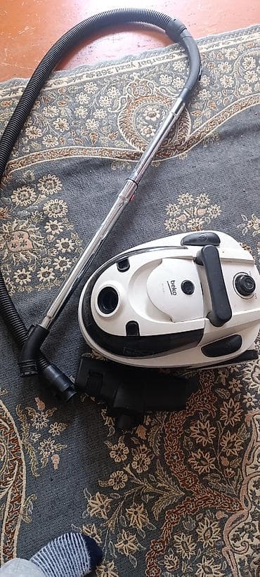 Пылесос Beko (контейнерного типа) - Тип: классический пылесос с