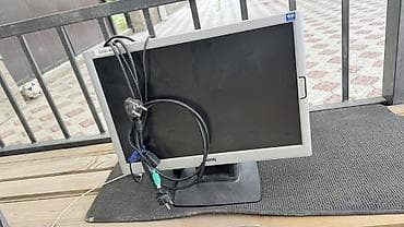 Цена указана за все! Ош! Комплект офисной техники: 1) Монитор BenQ