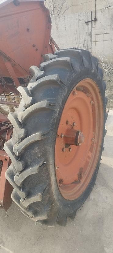 пш метр: Сеялка зерновая навесная/прицепная шириной захвата около 4 метра — 4