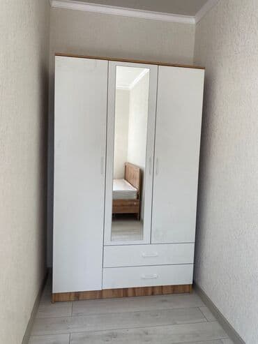 Столдор: Шкаф 130×215 Россиянын ломинантынан жасалган сапаты соонун.Шаар ичине — 2