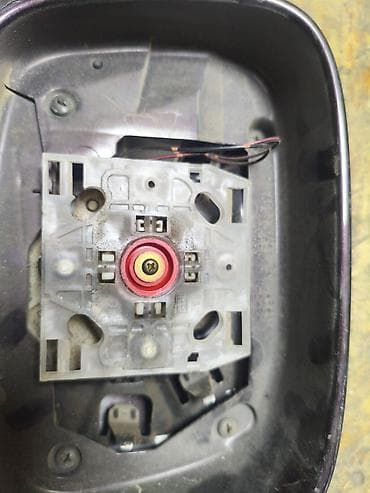 гузгу: Боковое правое Зеркало Toyota Б/у, Оригинал — 5