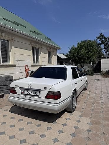 lexus e350: Mercedes-Benz W124: 1994 г., Автомат, Газ, Седан — 3