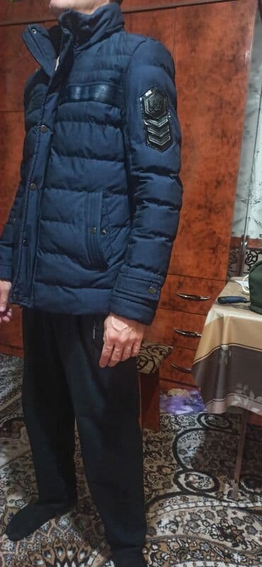 спортивная футболка с длинным рукавом мужская: Мужская зимняя куртка в отличном состоянии как новая — 3