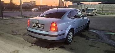 прикурит машина: Volkswagen Passat: 2001 г., 2 л, Механика, Бензин, Седан — 4