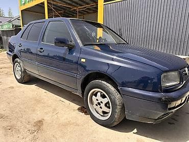 авто лизинк бишкек: Volkswagen Vento: 1993 г., 1.8 л, Кол менен иштөөчү, Бензин, Седан — 2