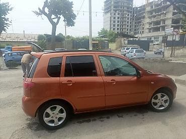 Mazda: Mazda Demio: 2003 г., 1.5 л, Механика, Бензин, Хэтчбэк — 5