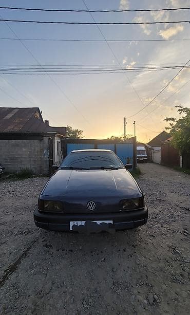 фарко: Volkswagen Passat: 1989 г., 1.8 л, Ручные, Бензин, Седан — 2