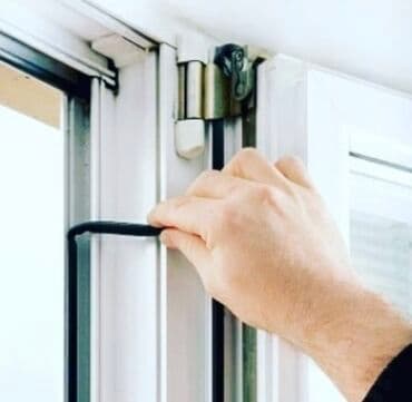 ремонт пластиковых дверей бишкек: Замена стёкла. Замена резины. Устранение продувание . Ремонт окон — 16