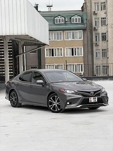 Toyota Camry: 2019 г., 2.5 л, Автомат, Бензин, Седан