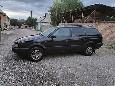 Унаа: Volkswagen Passat Variant: 1991 г., Кол менен иштөөчү, Универсал — 1