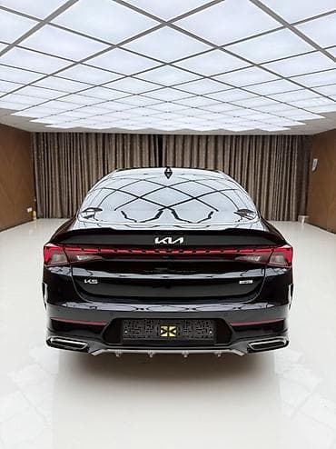Kia K5: 2023 г., Седан — 4