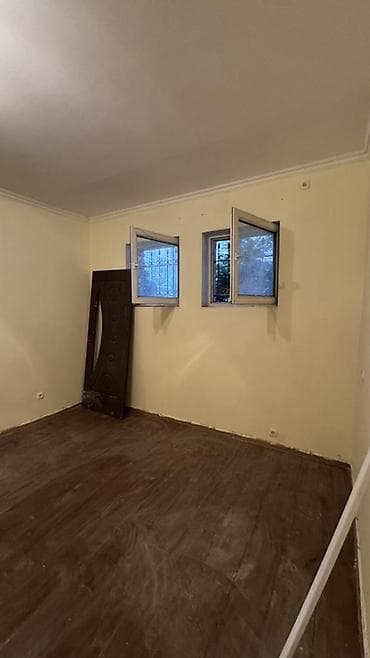 кабинеты в аренду: 100М2 5 комната санузел адрес Улан2 Кок Жар Нежилое помещение на — 2