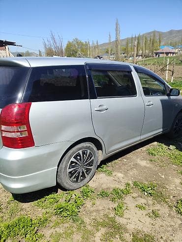 golf b4: Toyota WISH: 2003 г., 1.8 л, Автомат, Минивэн — 5