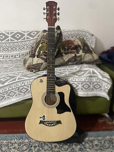 12 струн: Акустическая гитара с вырезом (дредноут) В — 1