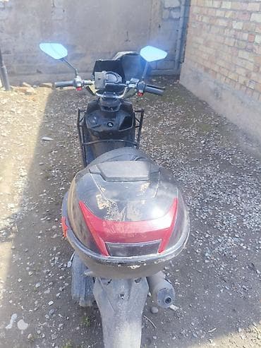 мопед карпатый: Скутер/мопед 50–125 см³ (вариатор) Описание: - Городско‑эндурный — 4